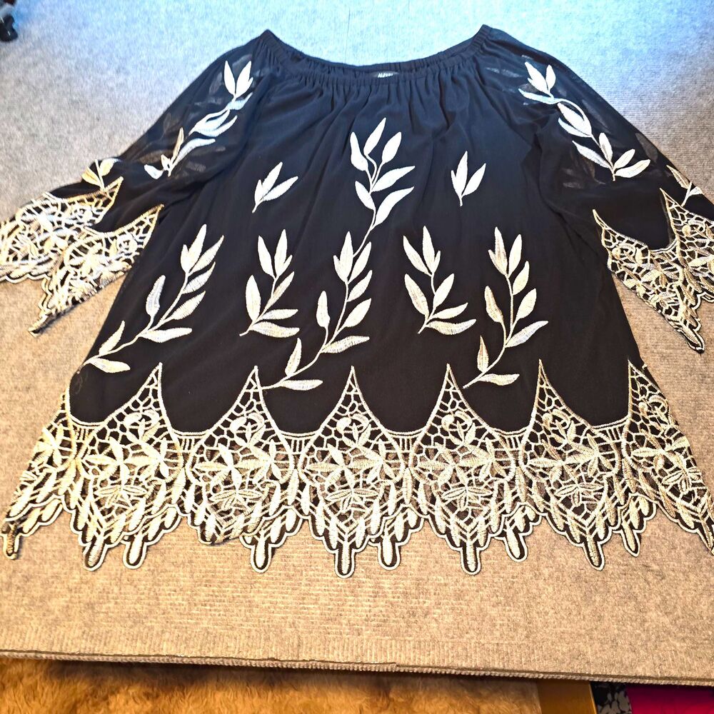 Alfani Women’s XL Black Beige Scoop Neck 3/4 Sleeve Embroidered Lace Blouse